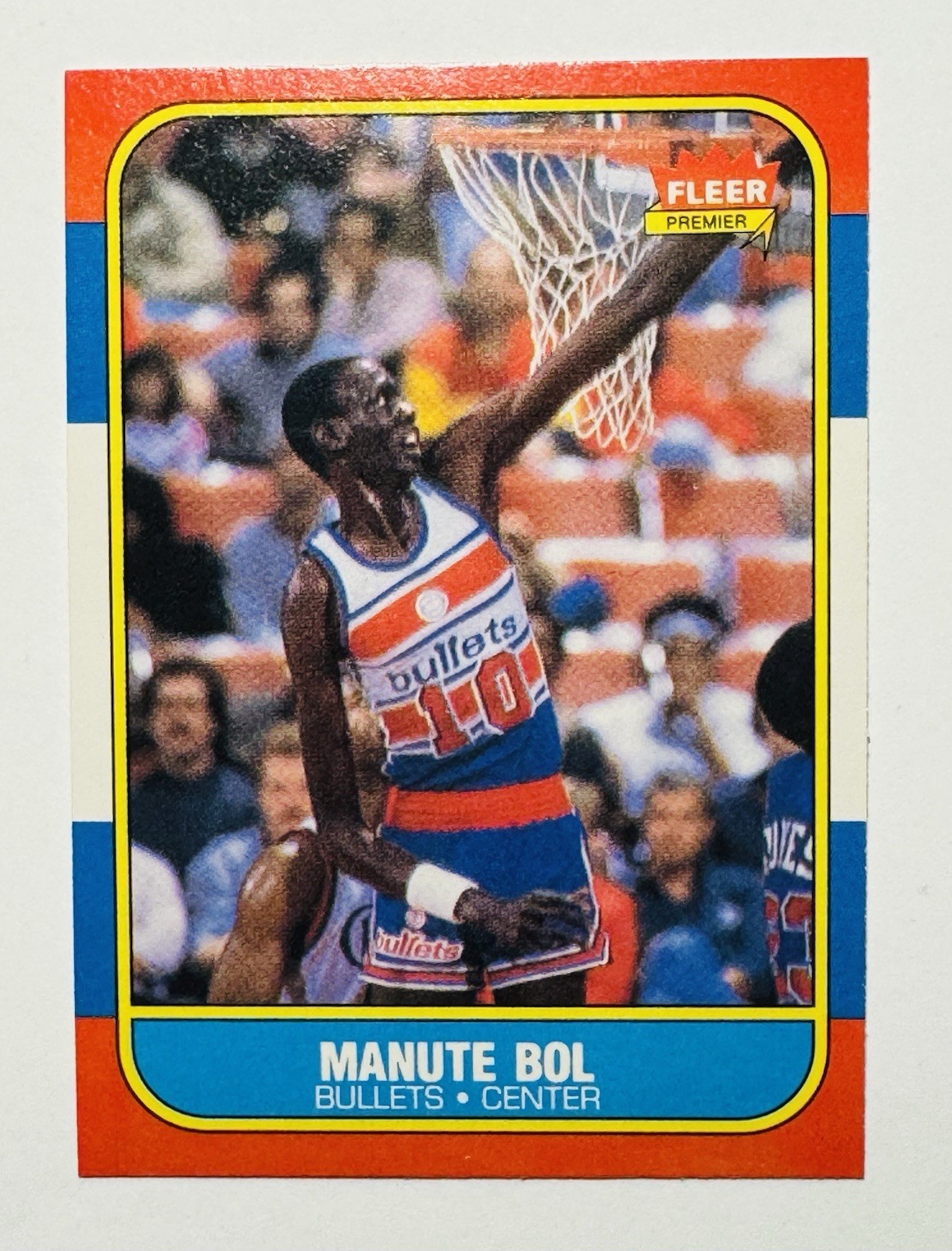 1986-87 Fleer - Manute Bol #12 (RC) 🤩🤩🤩🤩🤩 1986-87 Fleer - Manute Bol #12 (RC) 🤩🤩🤩🤩🤩