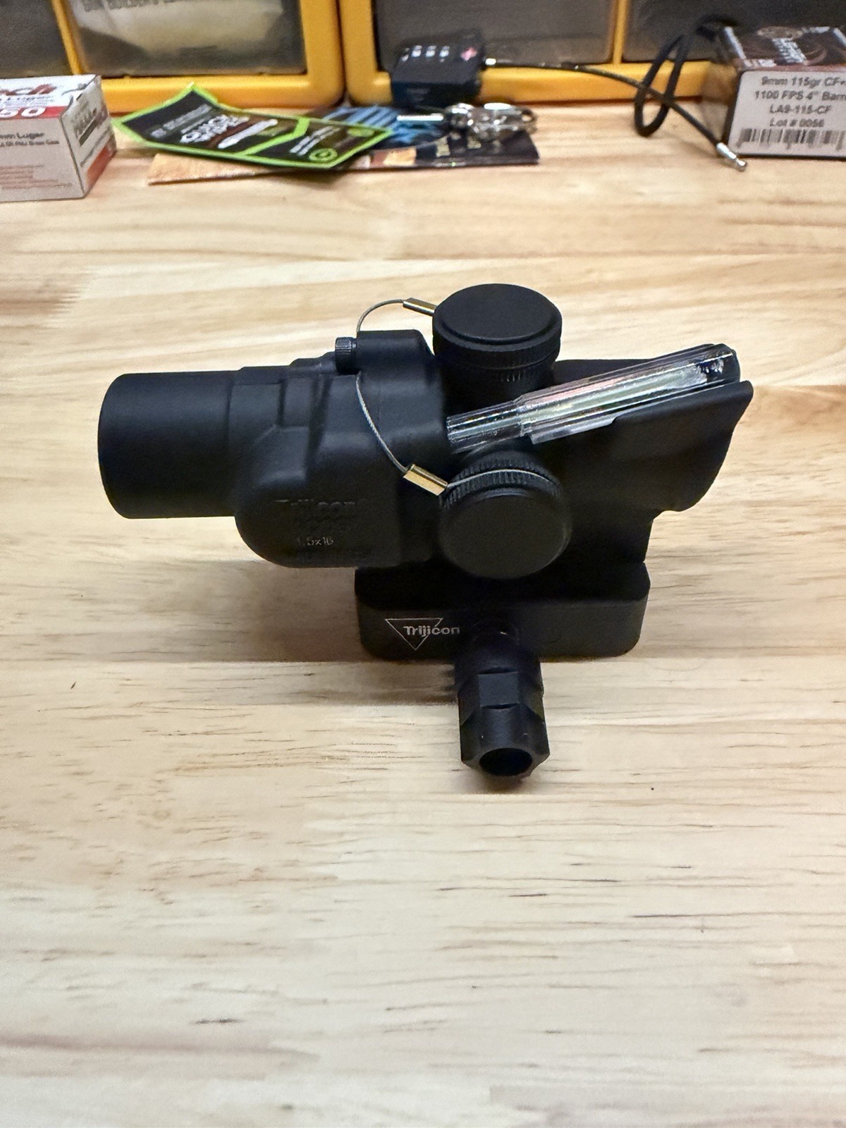Trijicon 1.5x16 Compact ACOG Scope TA44-C-400329 Dual Illuminated Q-LOC Trijicon 1.5x16 Compact ACOG Scope TA44-C-400329 Dual Illuminated Q-LOC