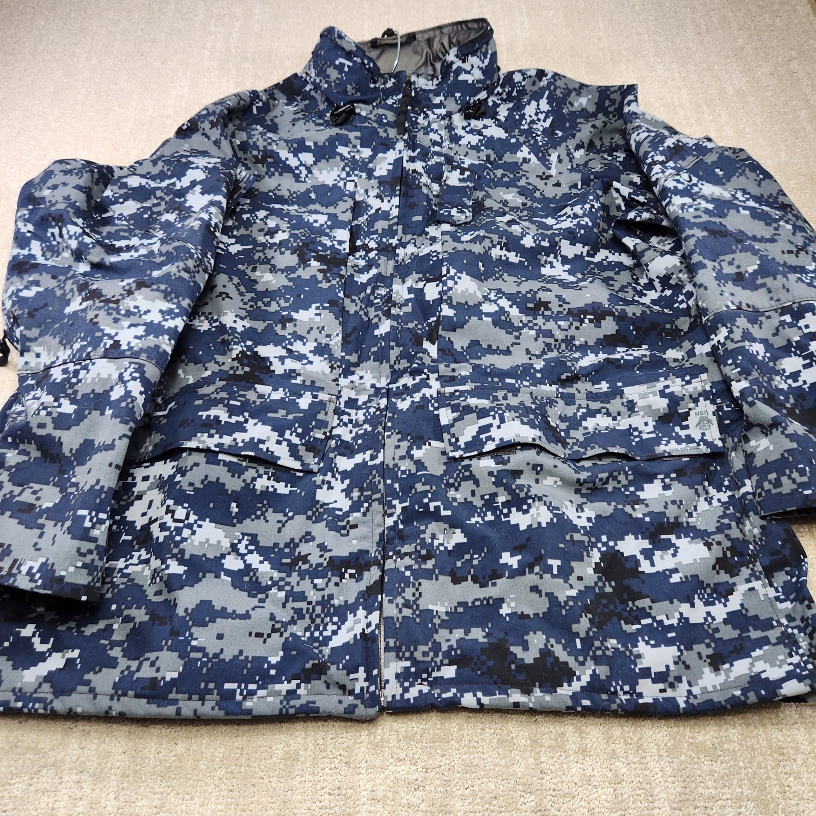 US Navy NWU Type I Gore-Tex Parka Digital Blue Camo XL Regular Valley Apparel US Navy NWU Type I Gore-Tex Parka Digital Blue Camo XL Regular Valley Apparel