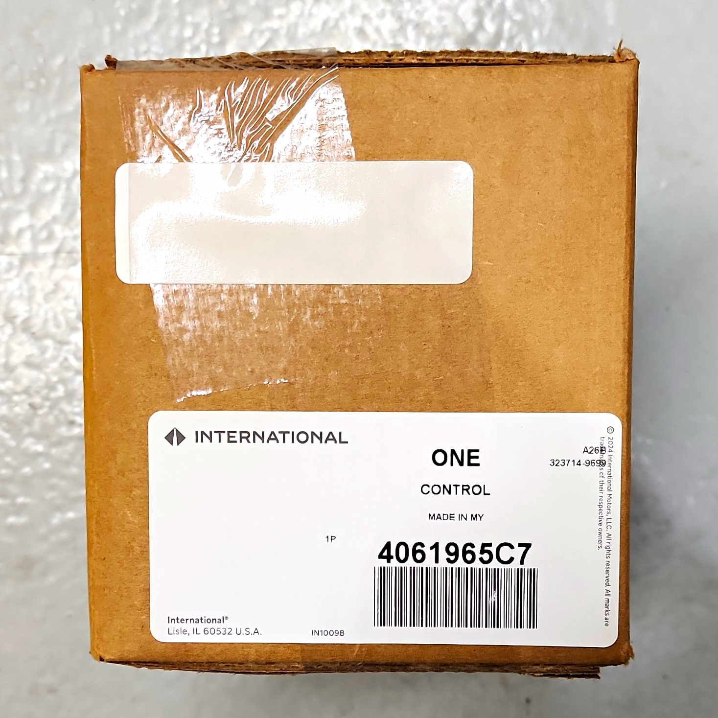 NAVISTAR DRIVER DOOR Control Switch 4061965C7 International Truck - New NAVISTAR DRIVER DOOR Control Switch 4061965C7 International Truck - New