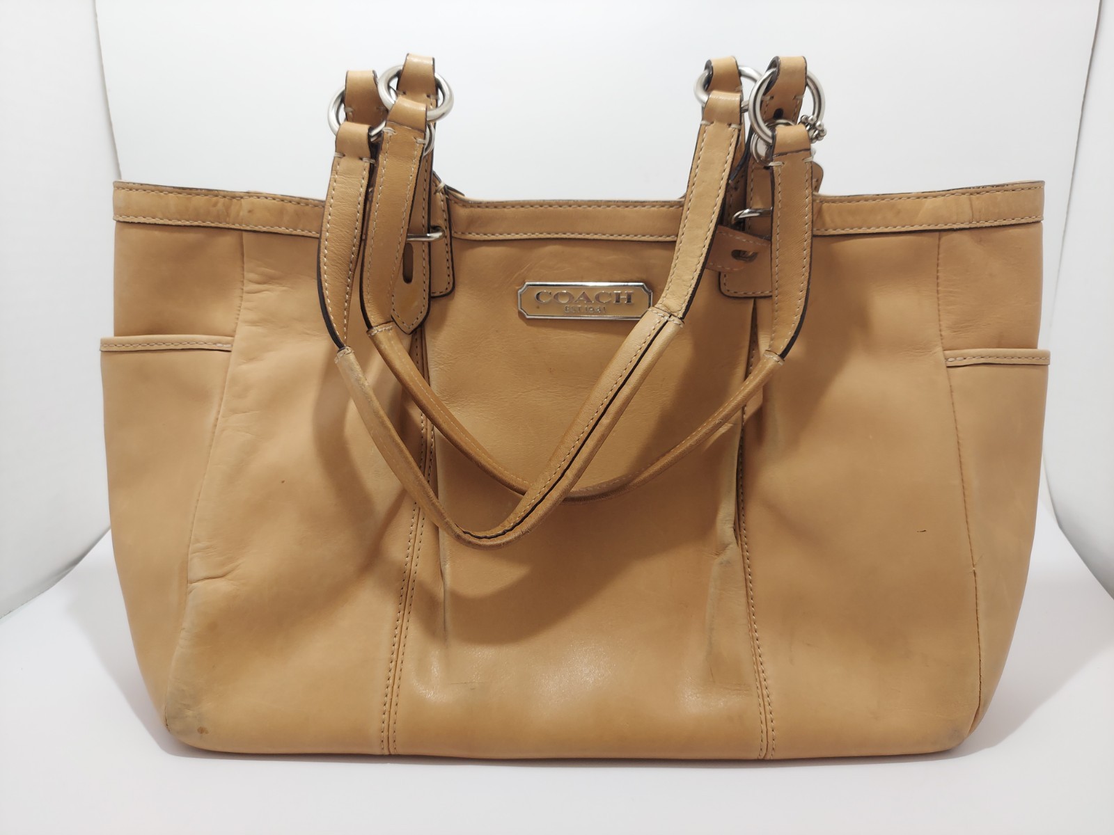Coach Gallery Pleated East West Tote - Tan Leather F15147 Coach Gallery Pleated East West Tote - Tan Leather F15147