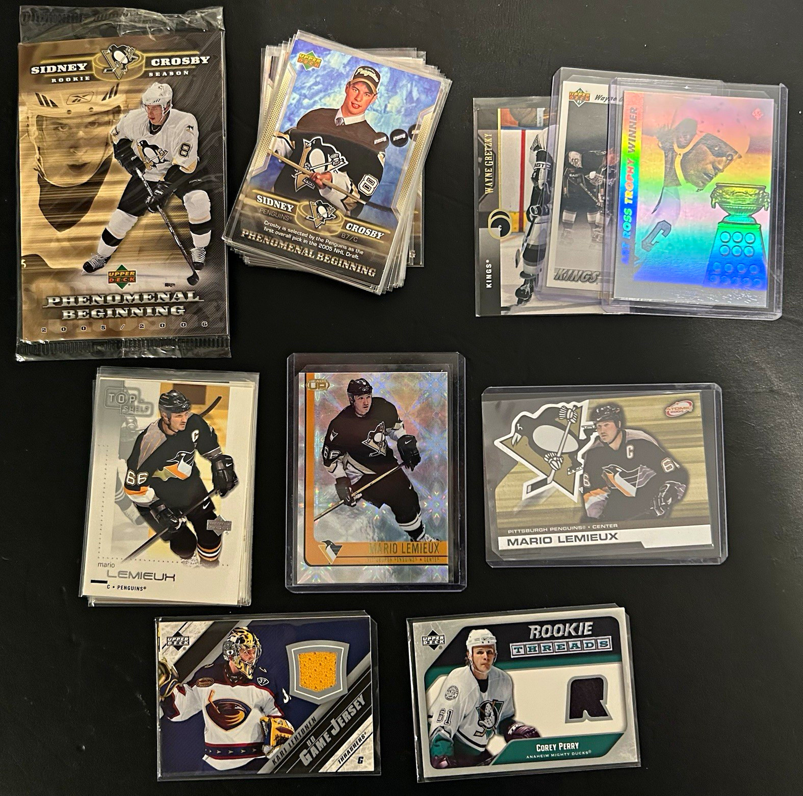 NHL lot of 38 cards—Sidney Crosby ‘06 Gold 20 card set, Lemieux, Gretzky etc…
