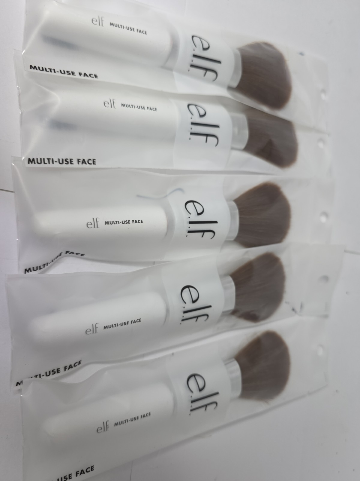 e.l.f. 23990 Multi-Use Face  Brush (5 Pk). D
