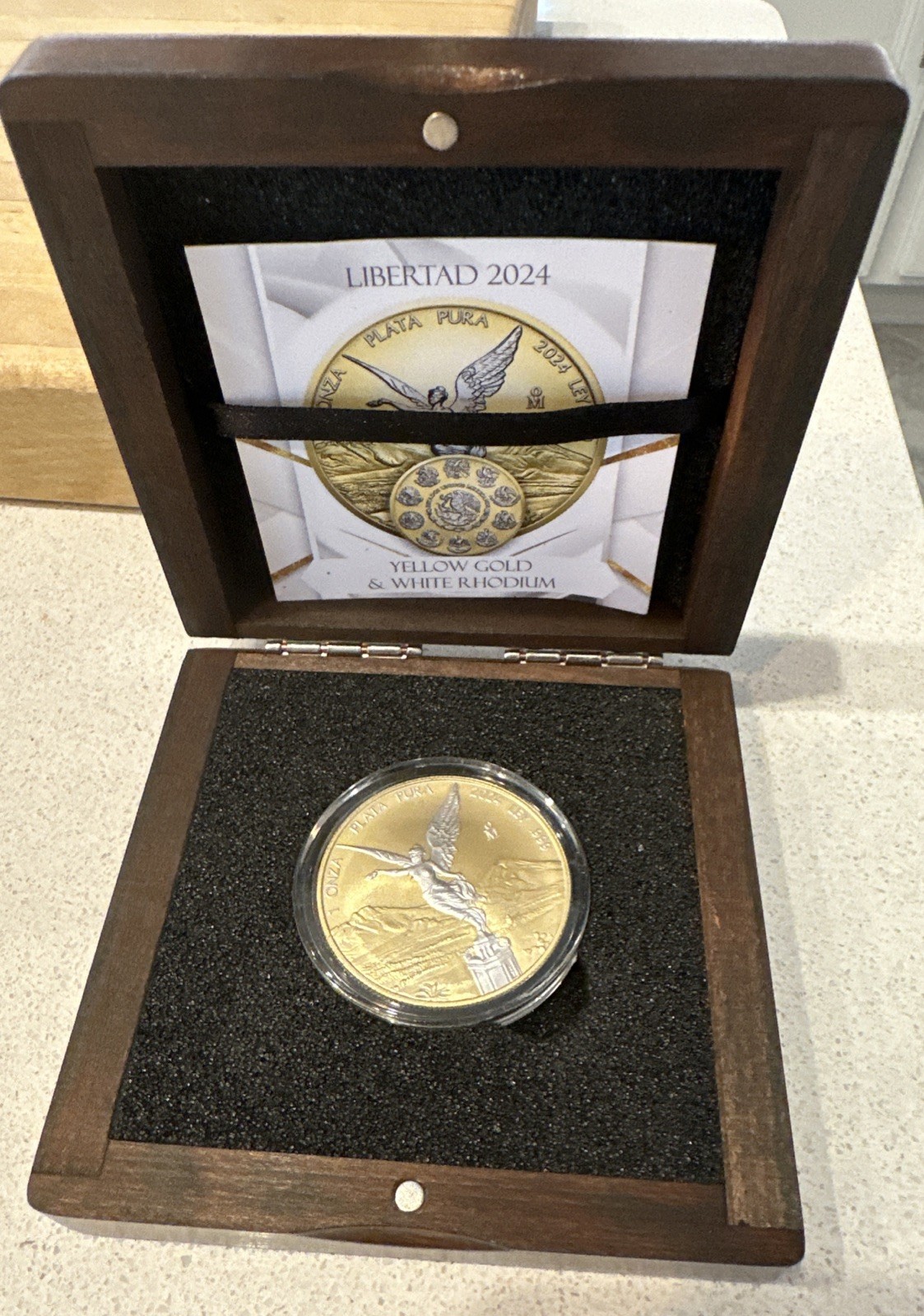 2024 Mexico Libertad 24k Gold & White Rhodium edition 1oz Silver Coin 2024 Mexico Libertad 24k Gold & White Rhodium edition 1oz Silver Coin