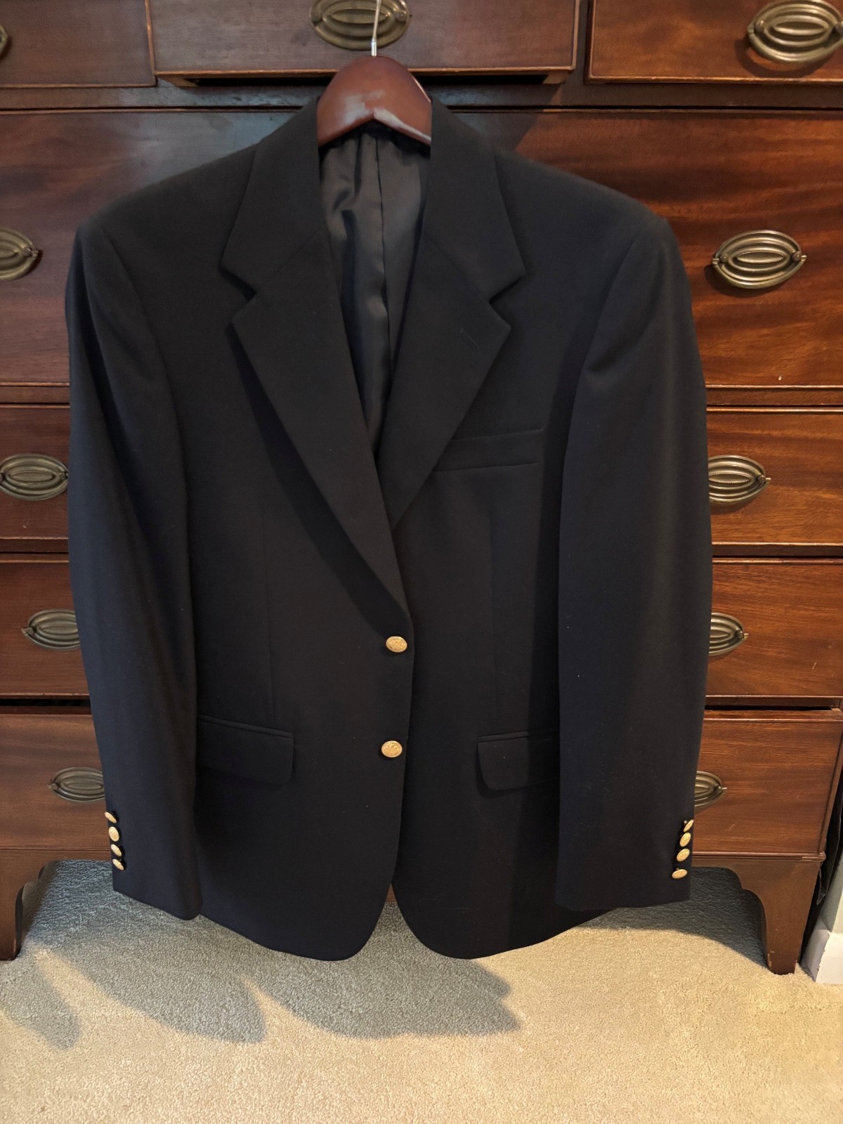 J. Alden (Essex, CT) Men\'s Navy Wool Blazer 37R (Excellent) J. Alden (Essex, CT) Men\'s Navy Wool Blazer 37R (Excellent)