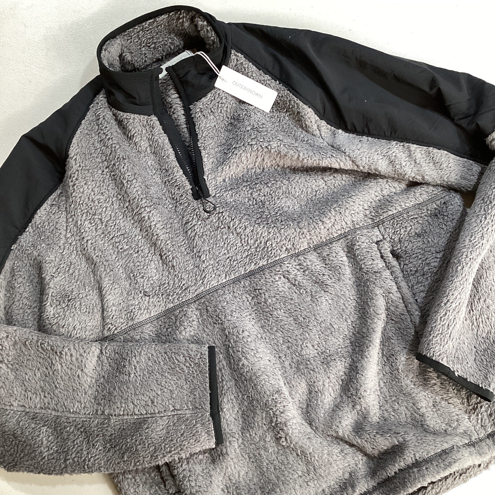 Outerknown 1/4 Zip Sweater Mens L Black Grey Soft Sherpa Teddy Fleece Pullover Outerknown 1/4 Zip Sweater Mens L Black Grey Soft Sherpa Teddy Fleece Pullover