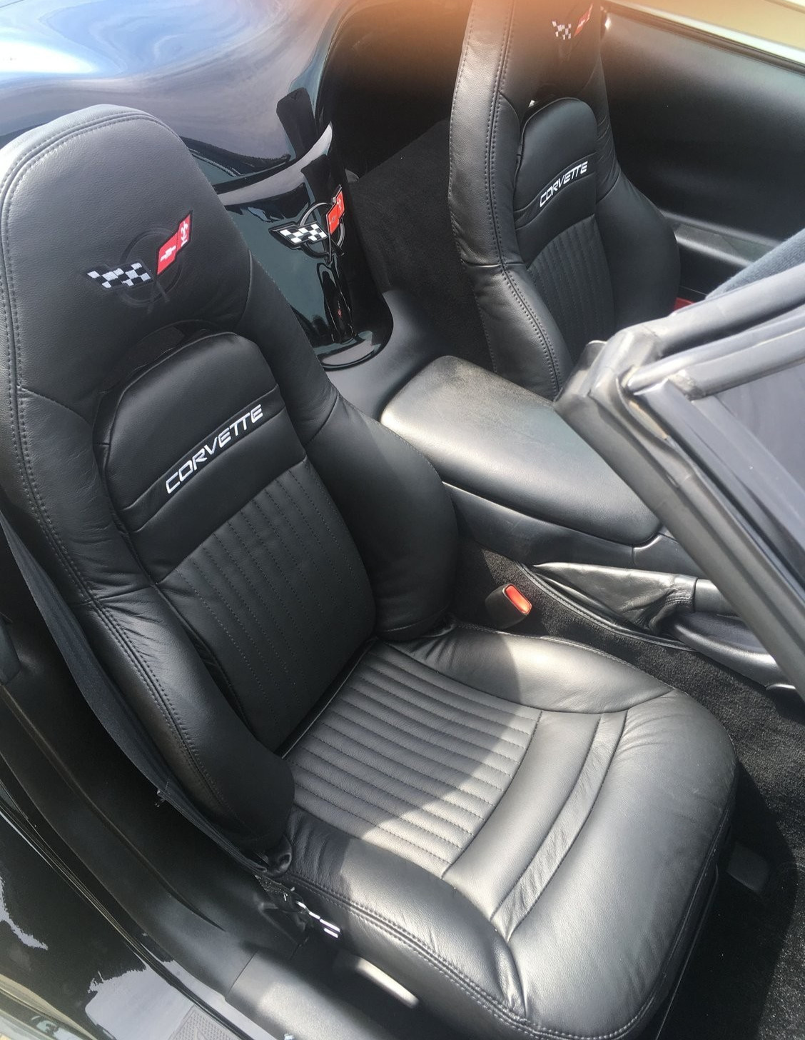 Chevy Corvette C5 Sports Synthetic Leather Seat Covers In Black (1997-2004)