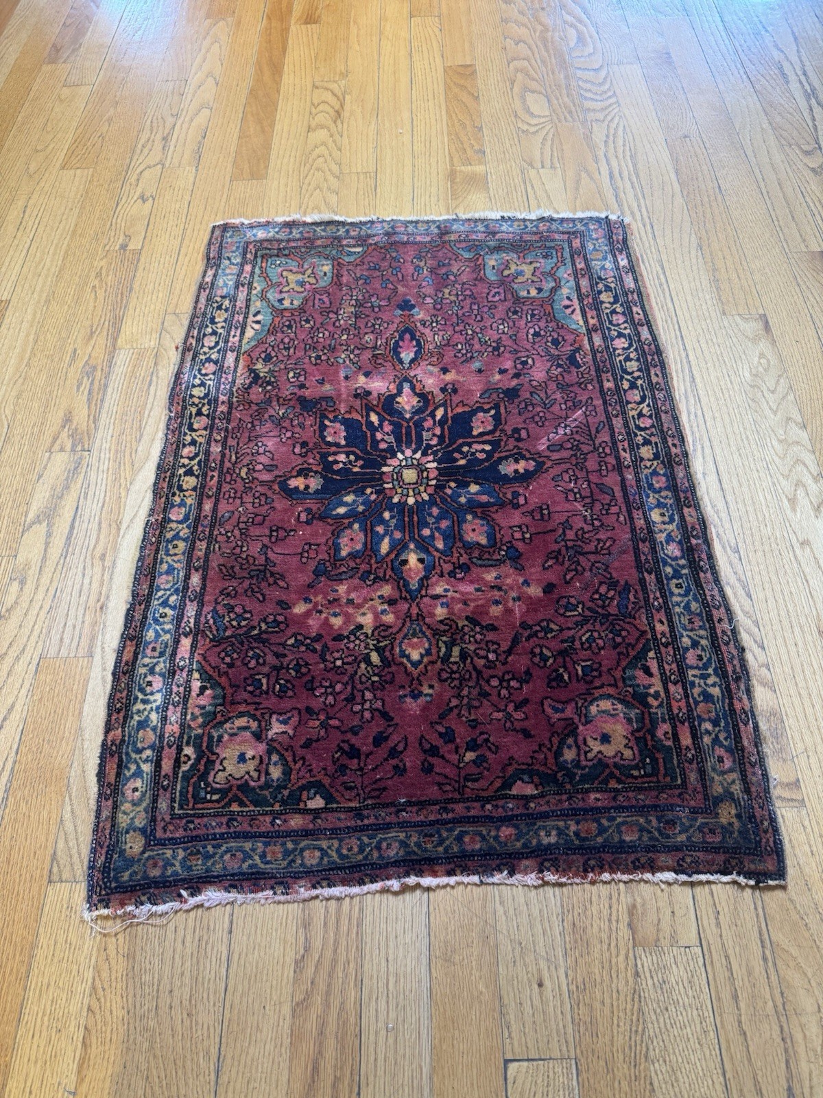 Unbelievable Antique Sarouk Rug C. 1920 Rare Design And Very Fine Weave 3’x2’ Unbelievable Antique Sarouk Rug C. 1920 Rare Design And Very Fine Weave 3’x2’