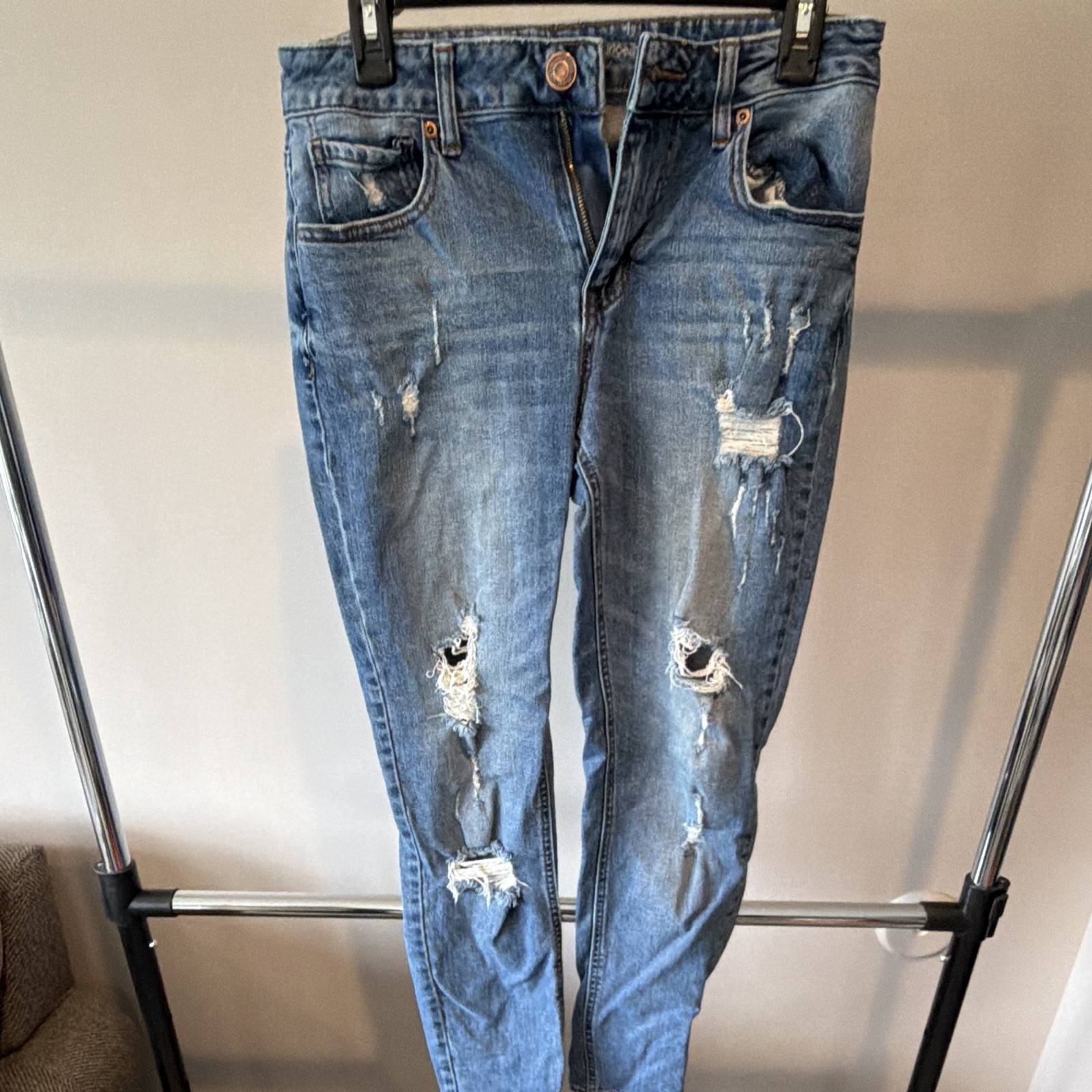 m jeans by maurices Women’s Mid Rise Distressed Stretch Jeans Blue 6 m jeans by maurices Women’s Mid Rise Distressed Stretch Jeans Blue 6