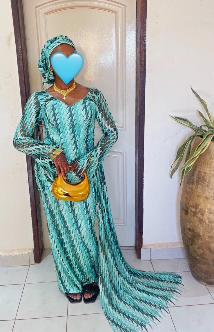 Handmade Women’s Green Kaftan Dress w/ Matching Headwrap One Size Handmade Women’s Green Kaftan Dress w/ Matching Headwrap One Size