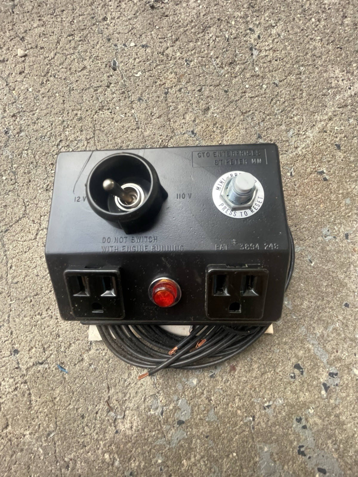 Vintage GTO Enterprises 12V DC to 110V AC Power Converter Inverter 2 Outlet