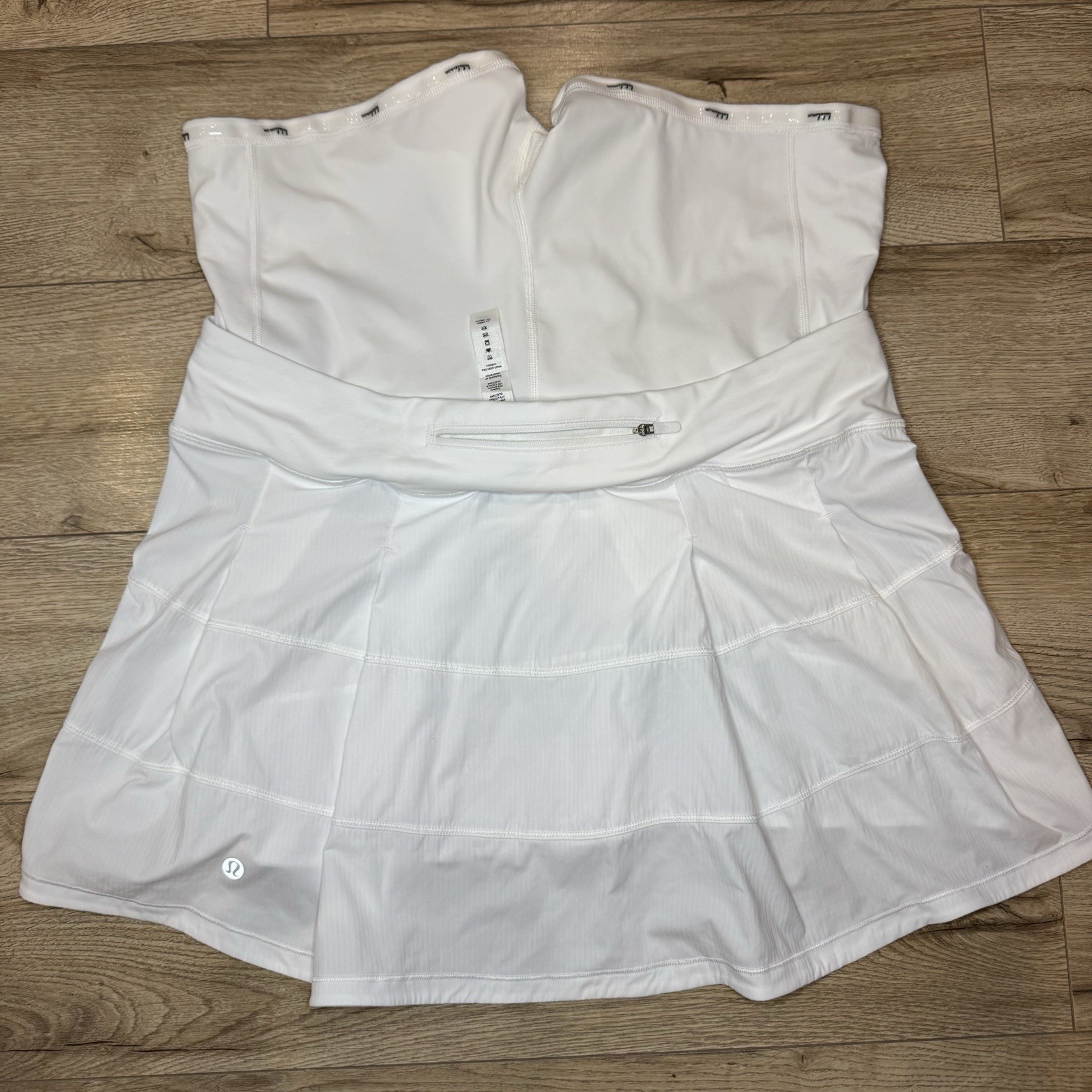 Lululemon Womens White Pace Rival Skirt Size 10 Athletic Golf Tennis Skort NWOT
