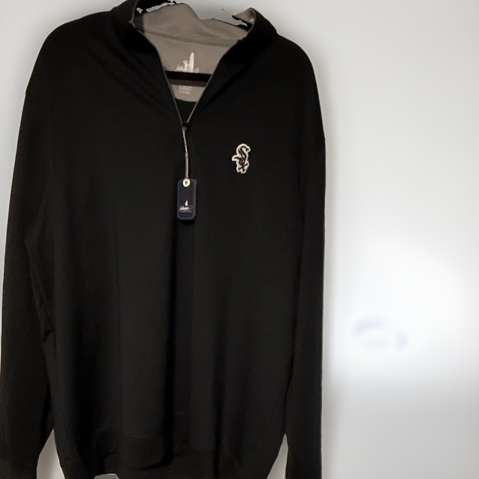 johnnie-O Men\'s Black Full Zip Hooded Golf Hoodie Chicago White Sox Logo, 2XL