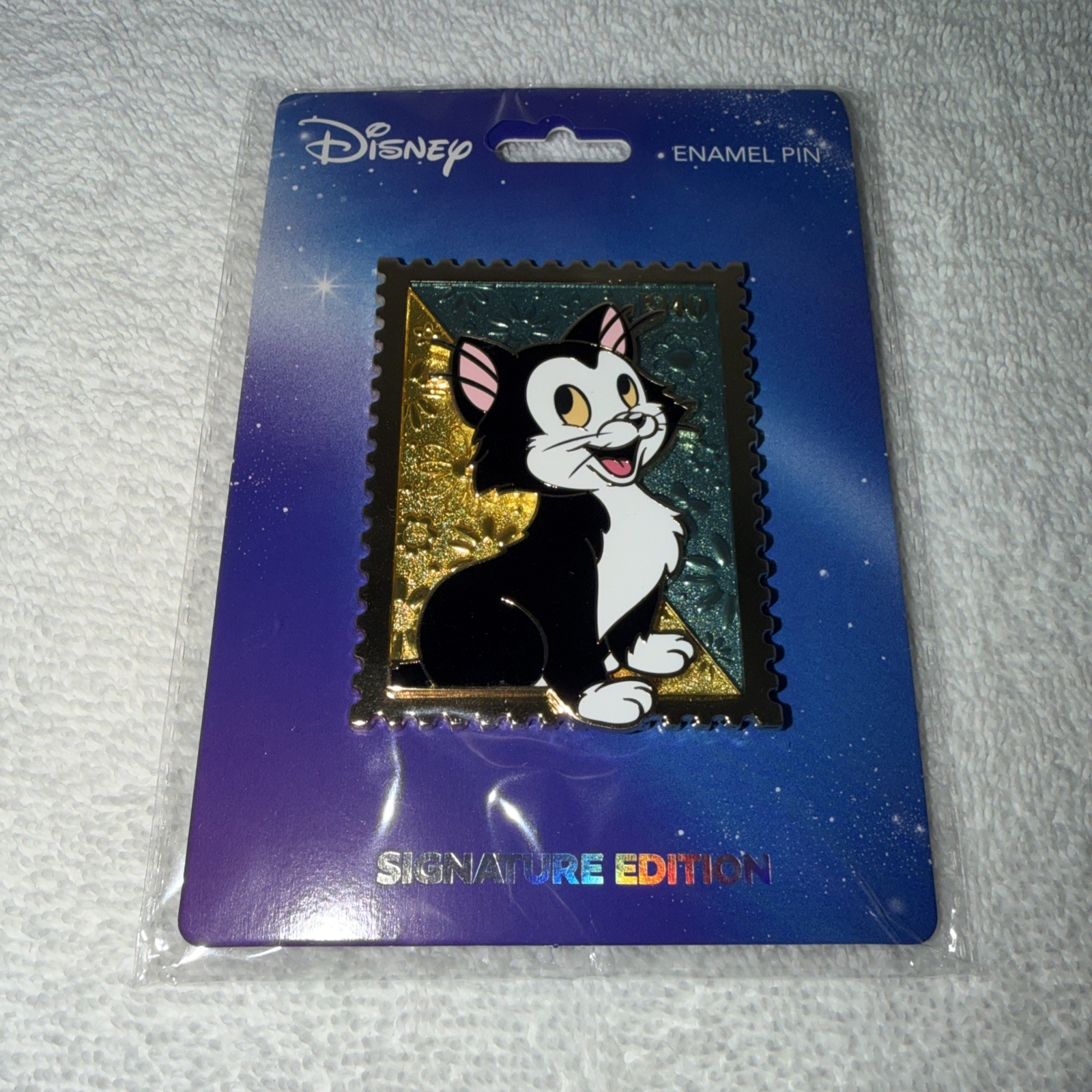 Disney Pink a La Mode - Figaro from Pinocchio - PALM Stamp pin LE 400 Disney Pink a La Mode - Figaro from Pinocchio - PALM Stamp pin LE 400