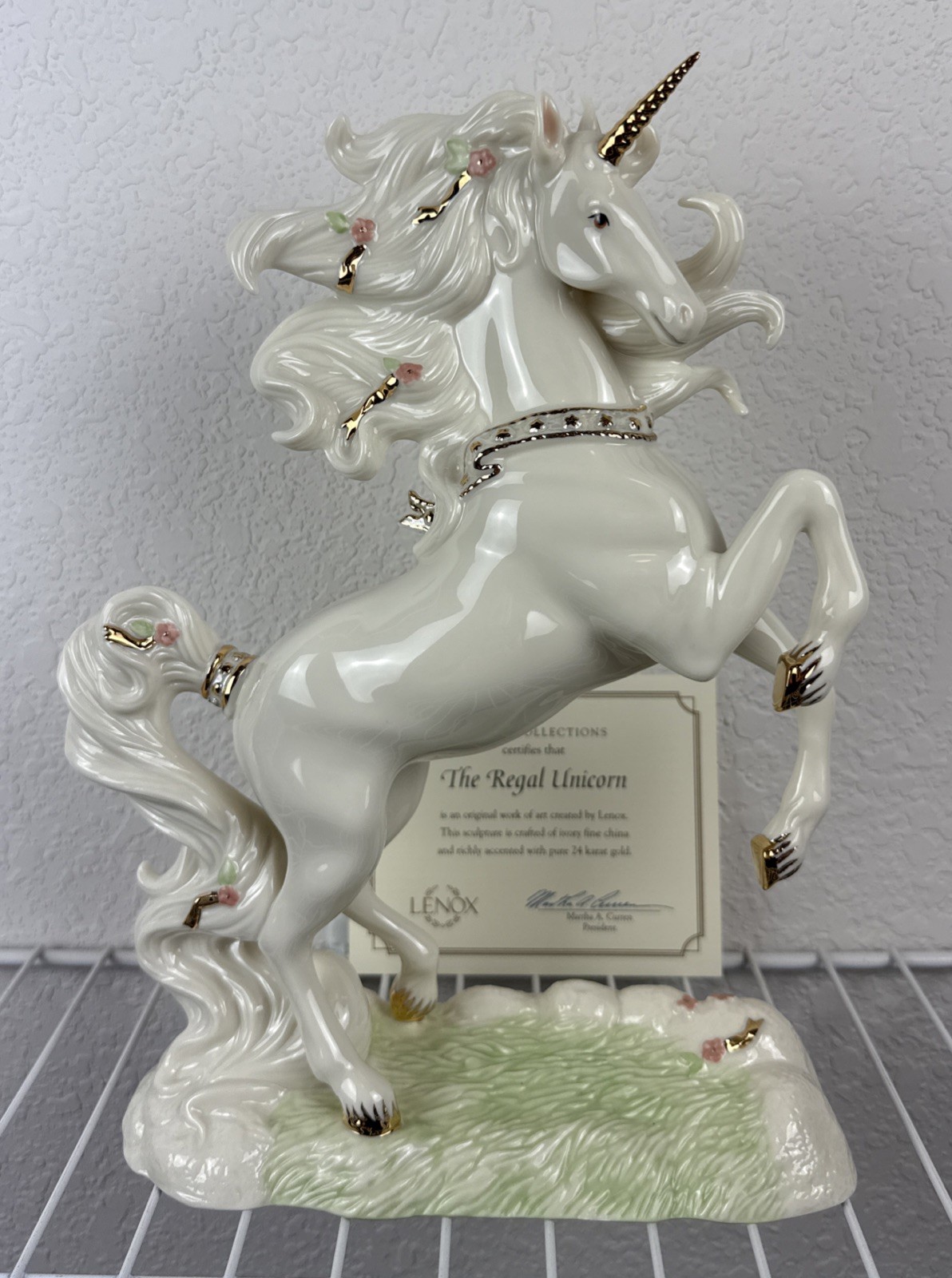 Lenox Classics “ The Regal Unicorn” Crafted Ivory Fine China 24k Gold Accent Lenox Classics “ The Regal Unicorn” Crafted Ivory Fine China 24k Gold Accent