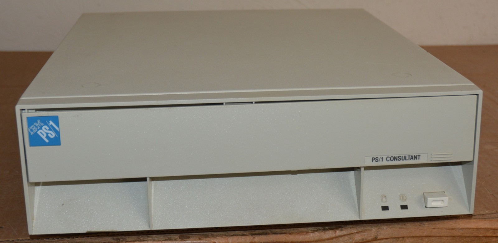 IBM PS/1 Computer 486 SX Windows 3.1 Consultant Working
