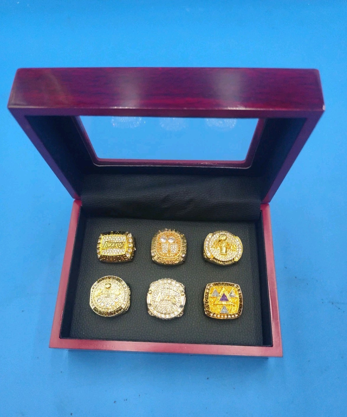 Six-piece set: NBA Los Angeles Lakers championship rings Kobe Bryant retirement Six-piece set: NBA Los Angeles Lakers championship rings Kobe Bryant retirement