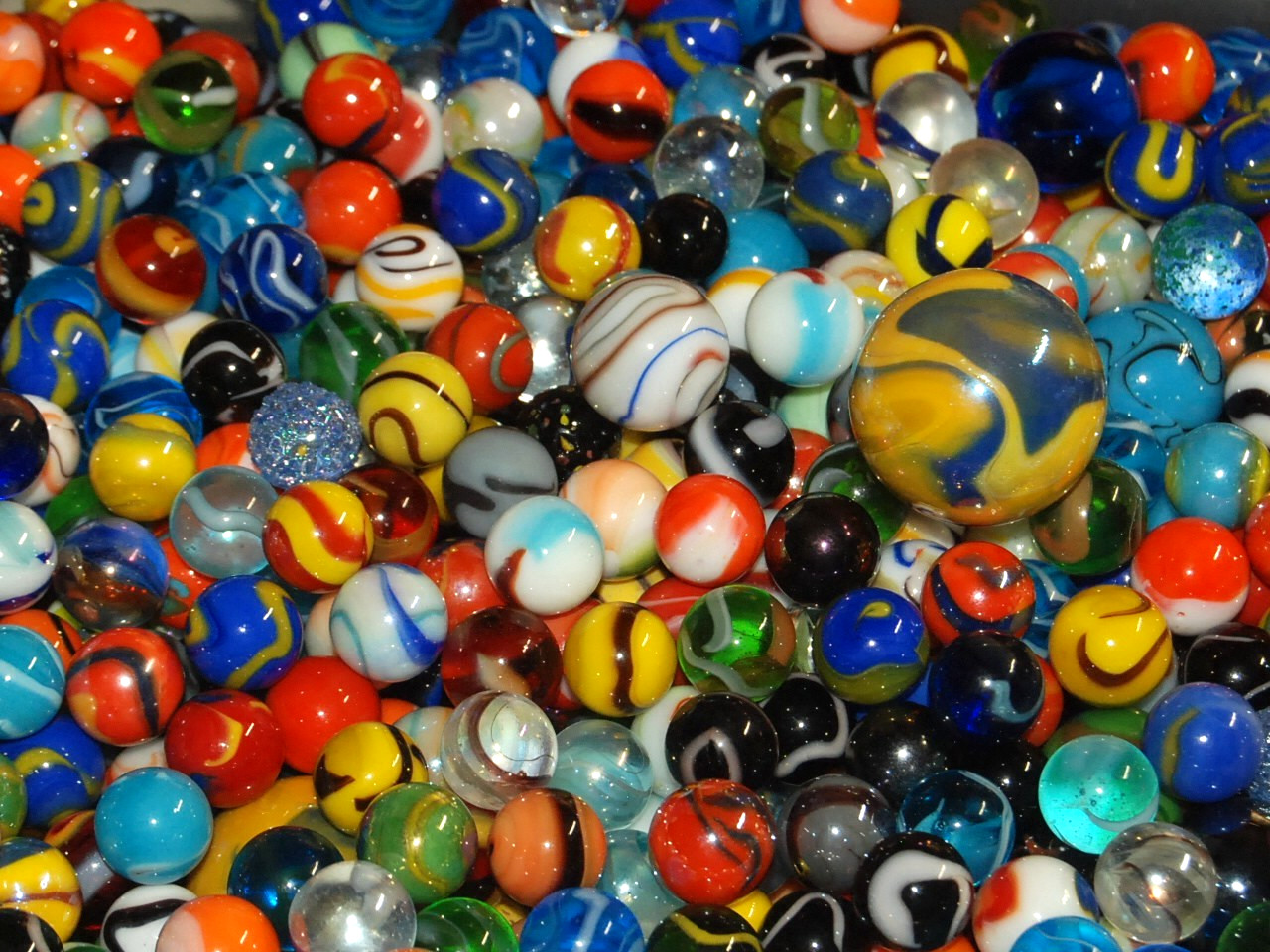2 pounds Assorted Premium Mega Marbles 5/8 2 pounds Assorted Premium Mega Marbles 5/8