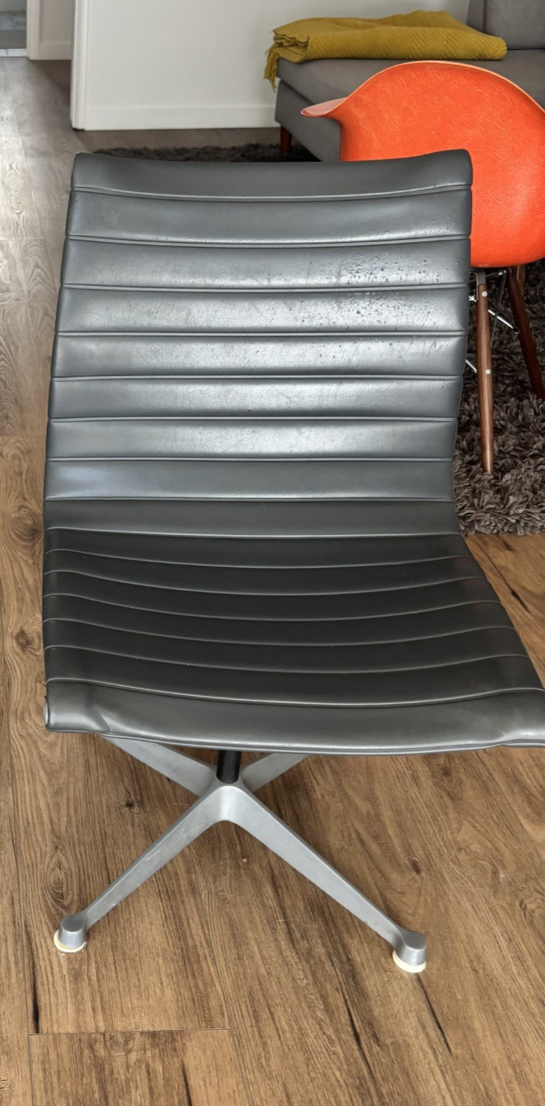 Vintage 1960s Eames Aluminum Group black leather side chair, West Hollywood Vintage 1960s Eames Aluminum Group black leather side chair, West Hollywood