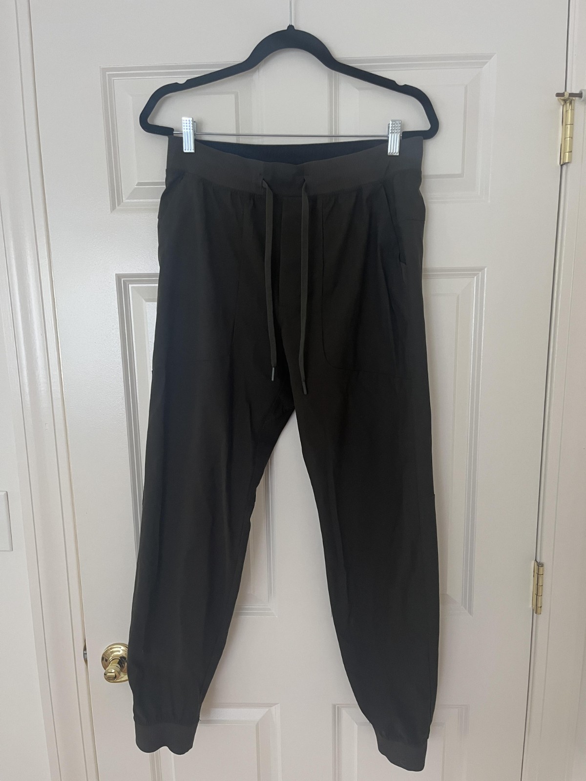 Lululemon Men\'s ABC Jogger Size L Dark Olive Warpstreme Tapered Pants LM5AOLS