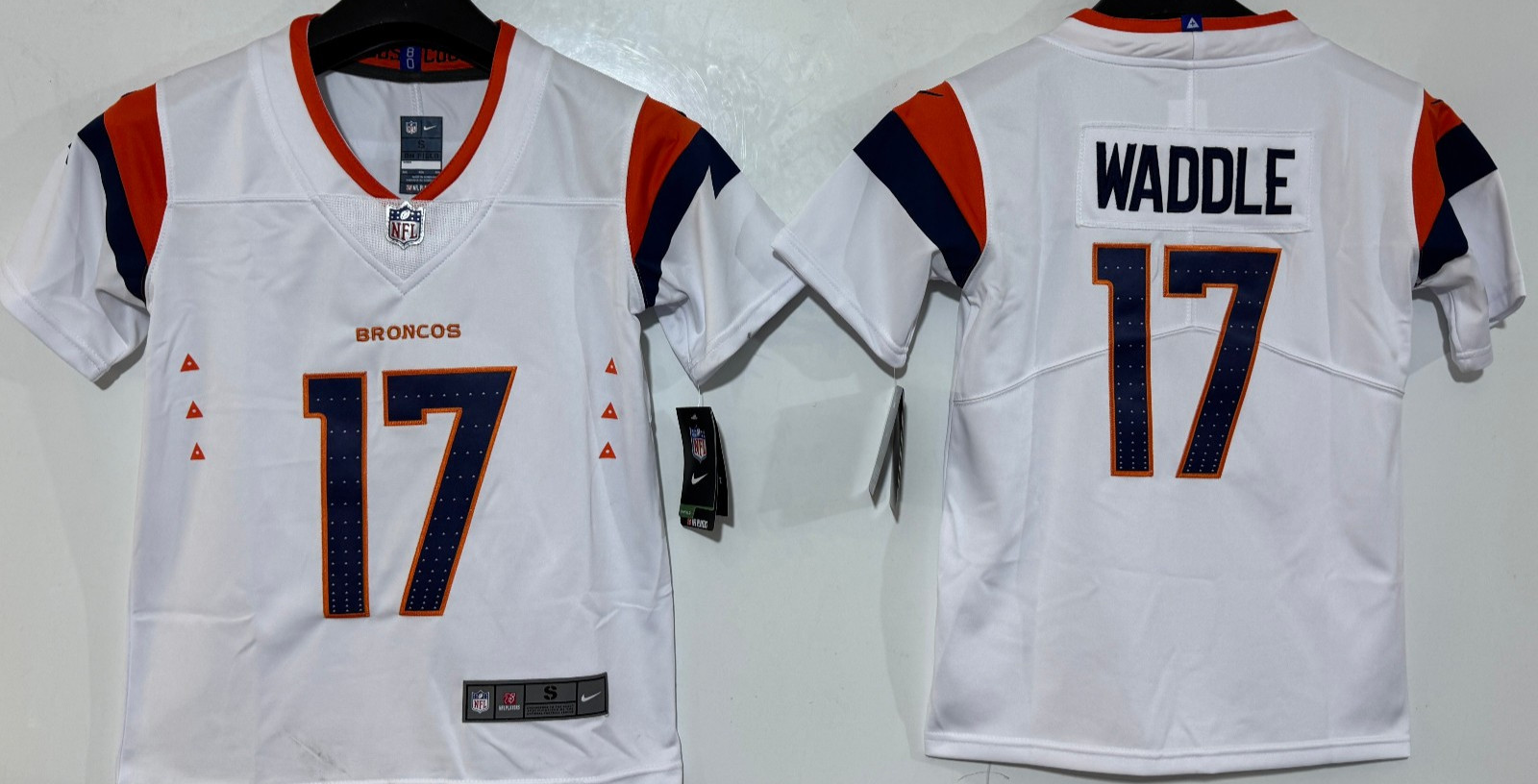 Tariffs​ Free YOUTH\'S DEN Broncos #17 Jaylen Waddle Vapor Sewn Stitched Jersey.