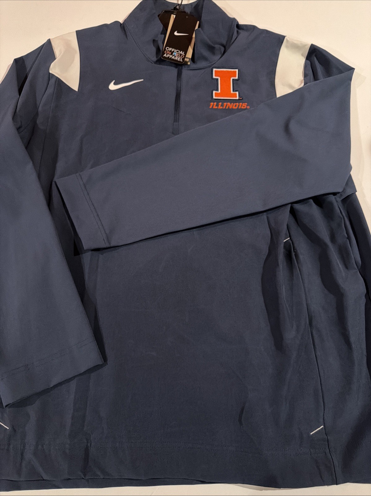 Nike NCAA Illinois Fighting Illini Team Issue Coaches Woven Training 1/4 Zip XL Nike NCAA Illinois Fighting Illini Team Issue Coaches Woven Training 1/4 Zip XL