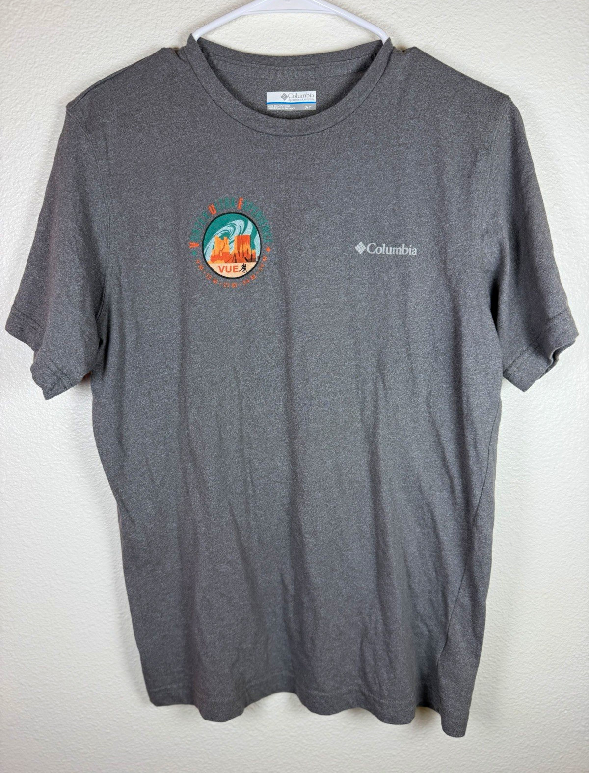Columbia Men’s Gray Graphic Logo Crew Neck Short Sleeve T-Shirt Size S Regular Columbia Men’s Gray Graphic Logo Crew Neck Short Sleeve T-Shirt Size S Regular