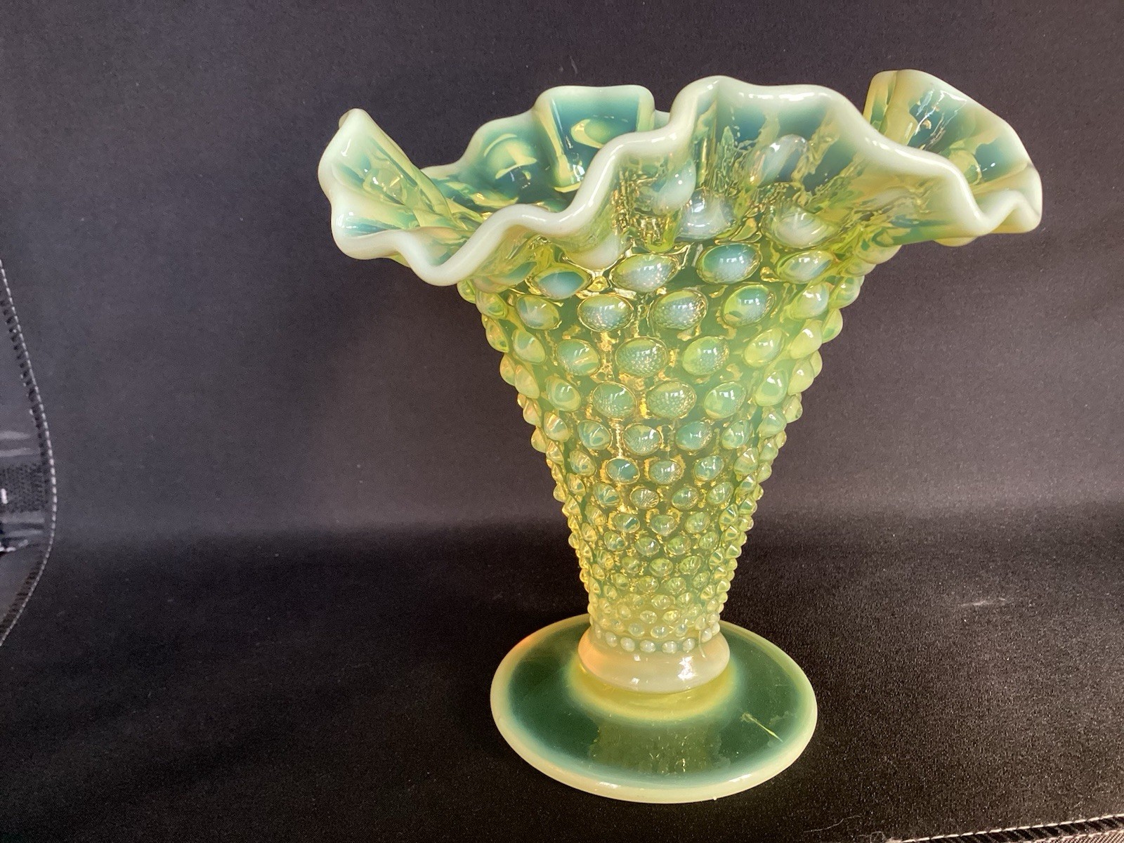 Fenton Vintage Topaz Opalescent Vaseline Hobnail Glass Trumpet Vase Pre Logo Fenton Vintage Topaz Opalescent Vaseline Hobnail Glass Trumpet Vase Pre Logo