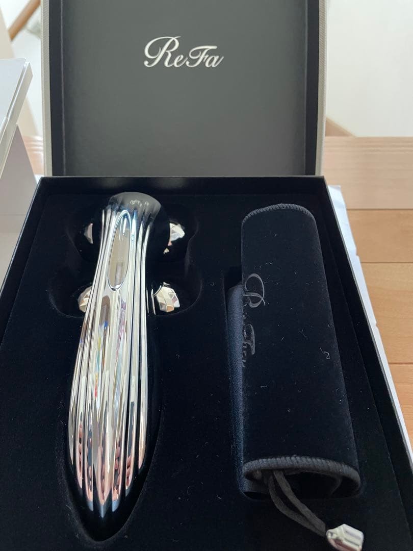 ReFa 4 CARAT RAY RF-FR2306B Platinum Facial Roller Box Guarantee Brand New