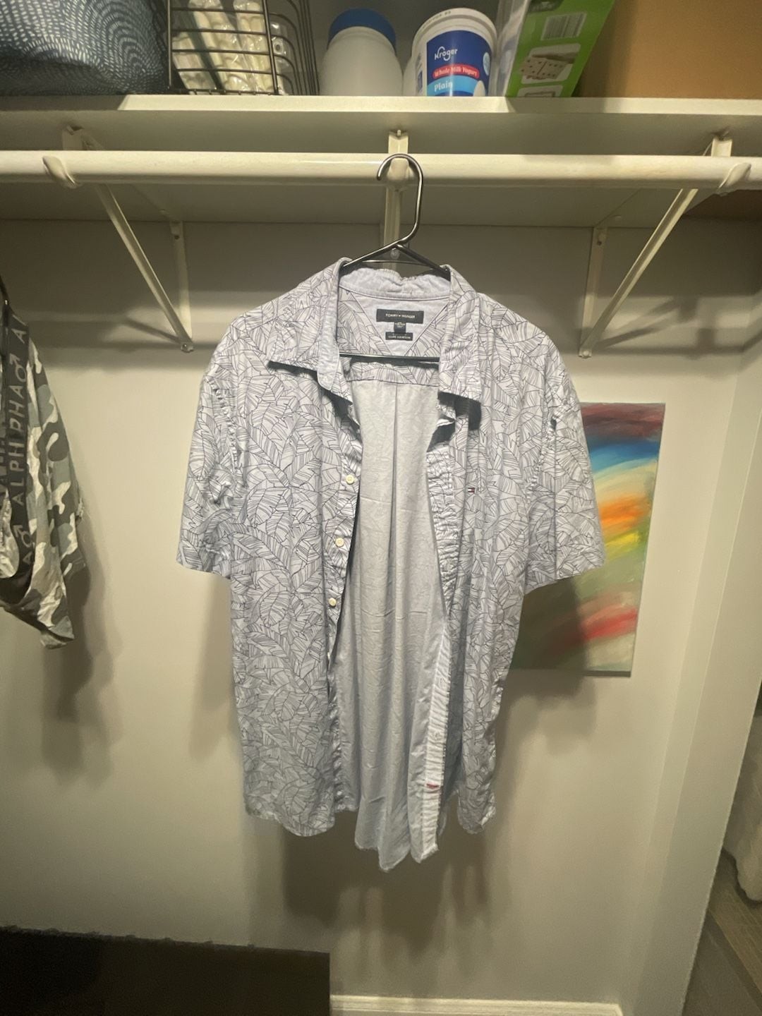 Tommy Hilfiger Short Sleeve Shirt Size XXL Blue Leaf Print Custom Fit Tommy Hilfiger Short Sleeve Shirt Size XXL Blue Leaf Print Custom Fit