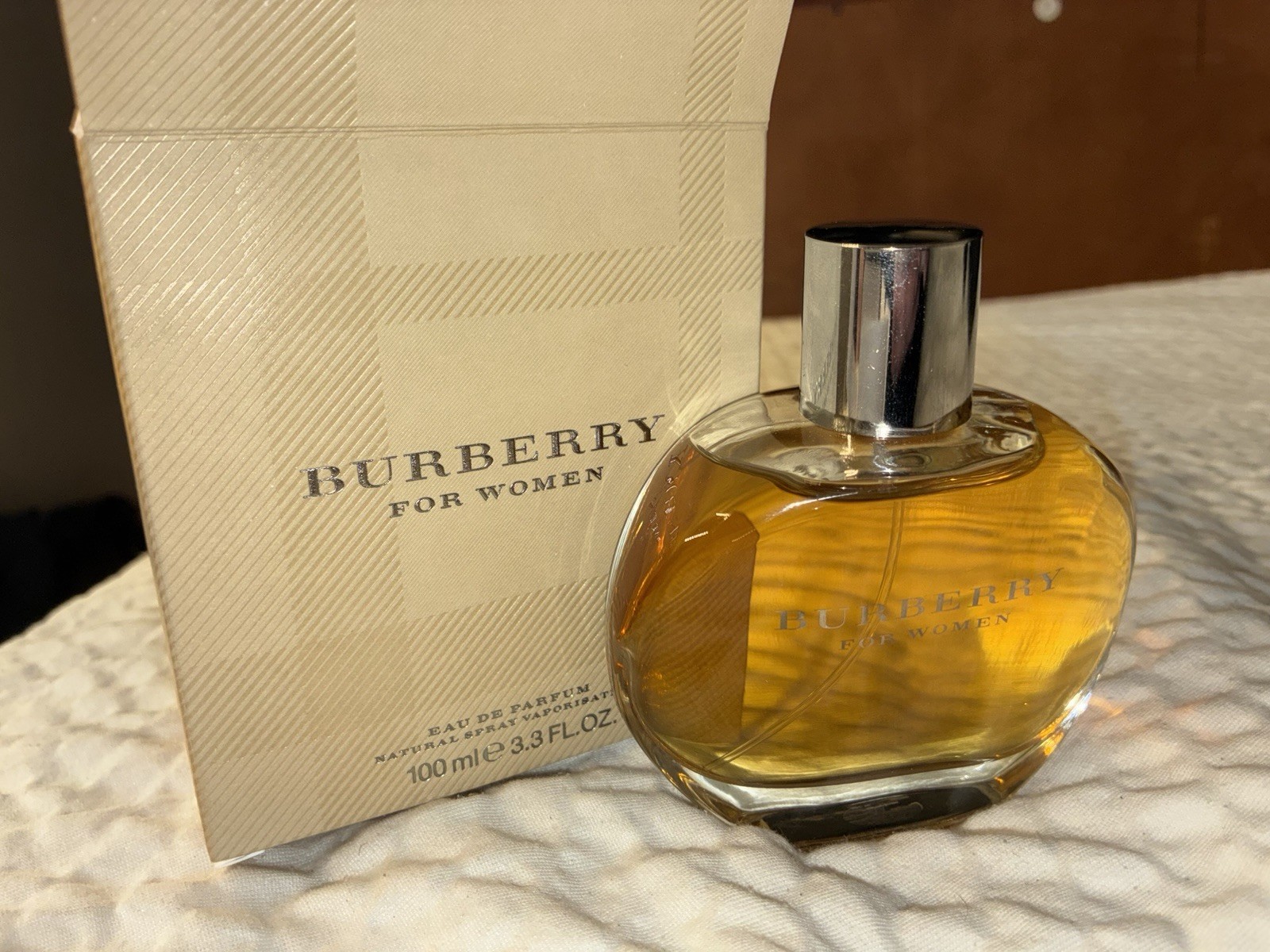 Burberry Classic 3.3 fl oz (100 Ml) Eau de Parfum Spray for Women
