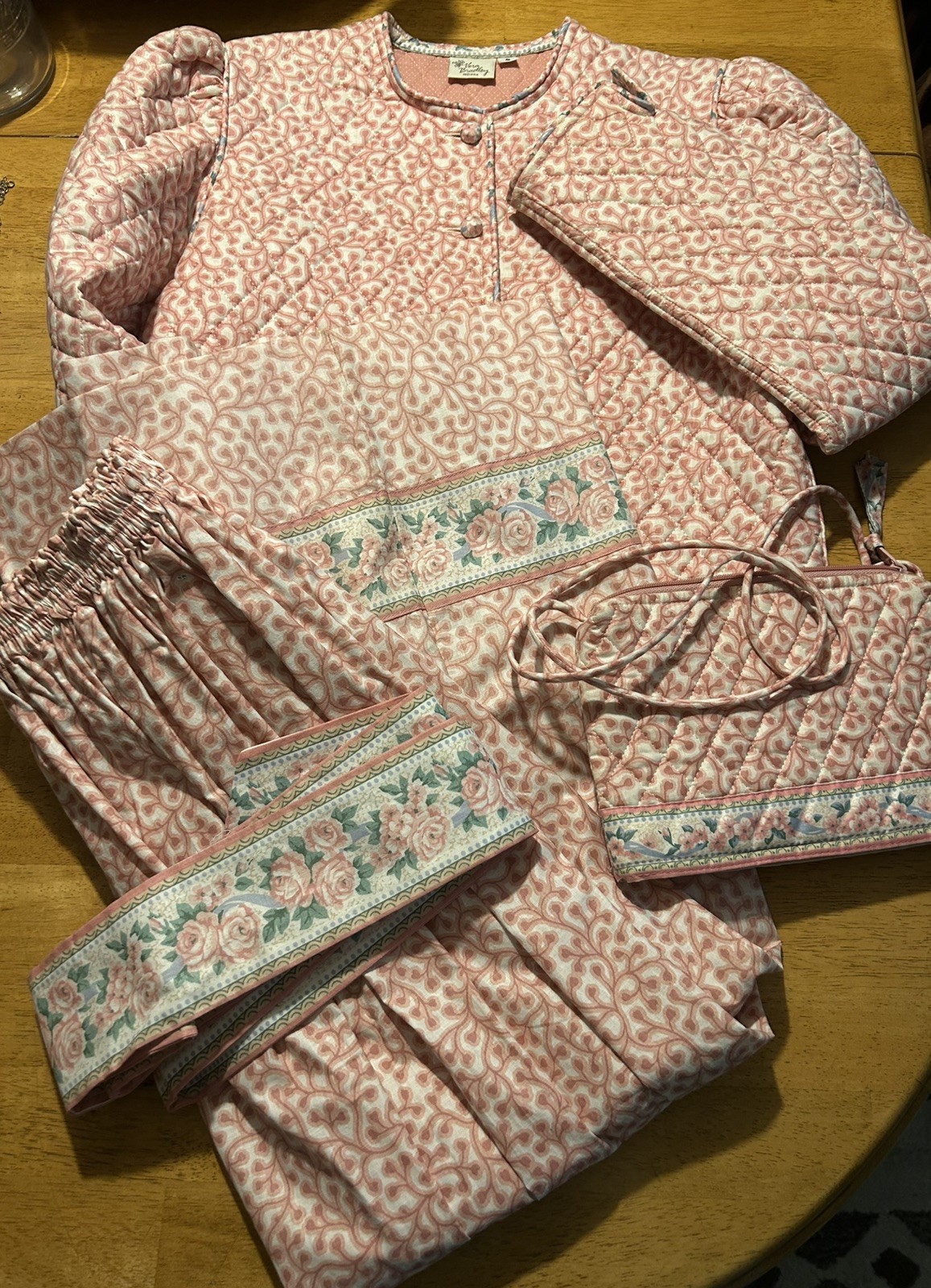 VTG 80s Vera Bradley Quilted Crop Jacket & Skirt Set Pink Delft & sash &purse. VTG 80s Vera Bradley Quilted Crop Jacket & Skirt Set Pink Delft & sash &purse.