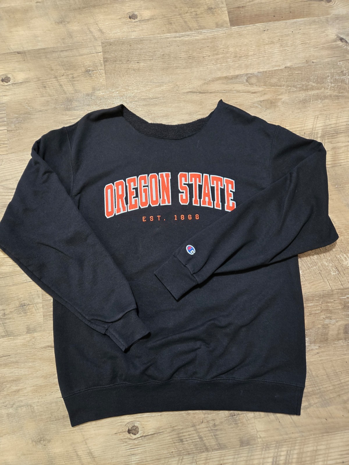 Champion Oregon State Beavers Crewneck Sweatshirt Black Tackle Twill Cut Collar Champion Oregon State Beavers Crewneck Sweatshirt Black Tackle Twill Cut Collar