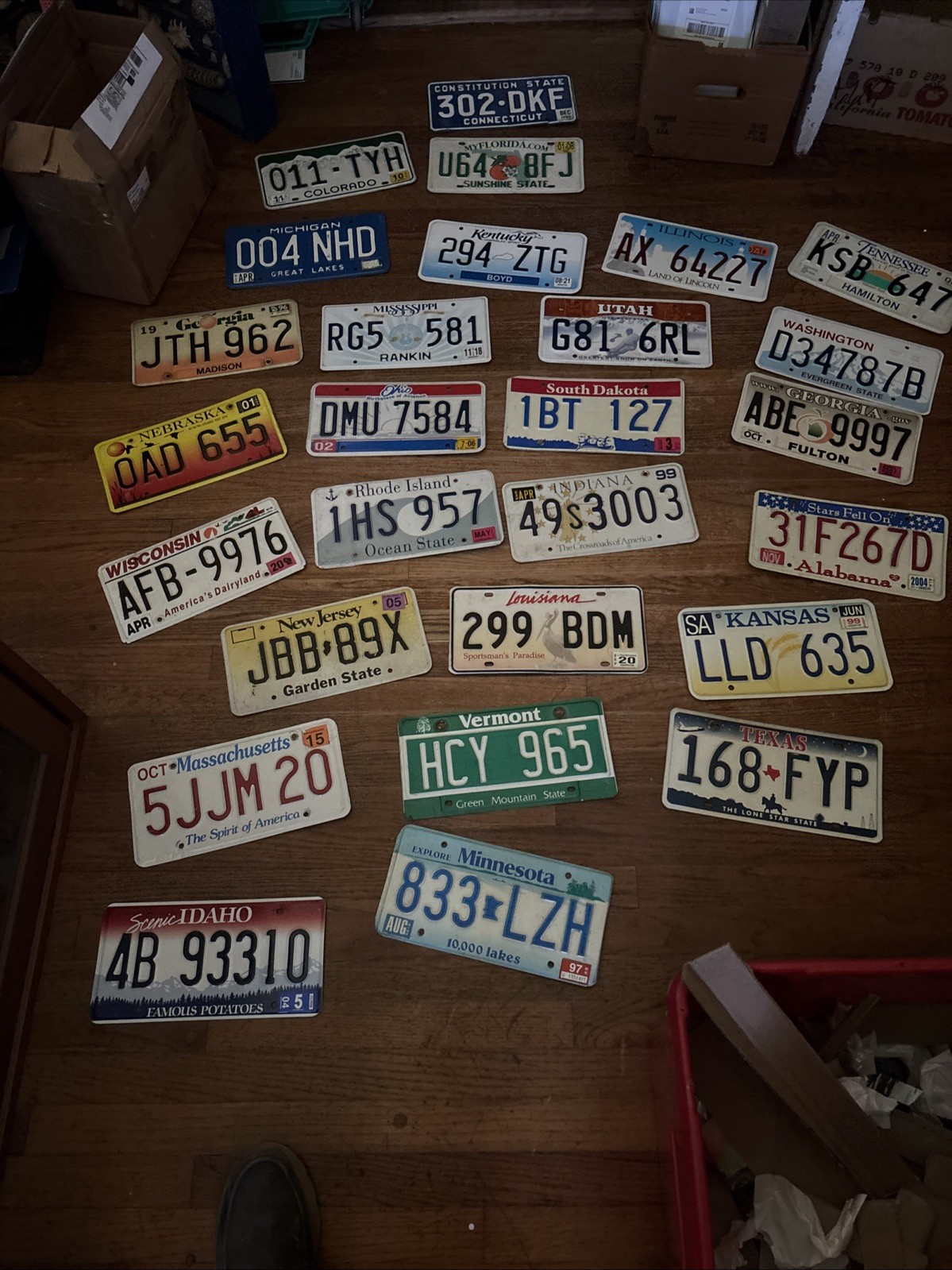 Choice Lot of 10 Mixed States License Plates u choose 10