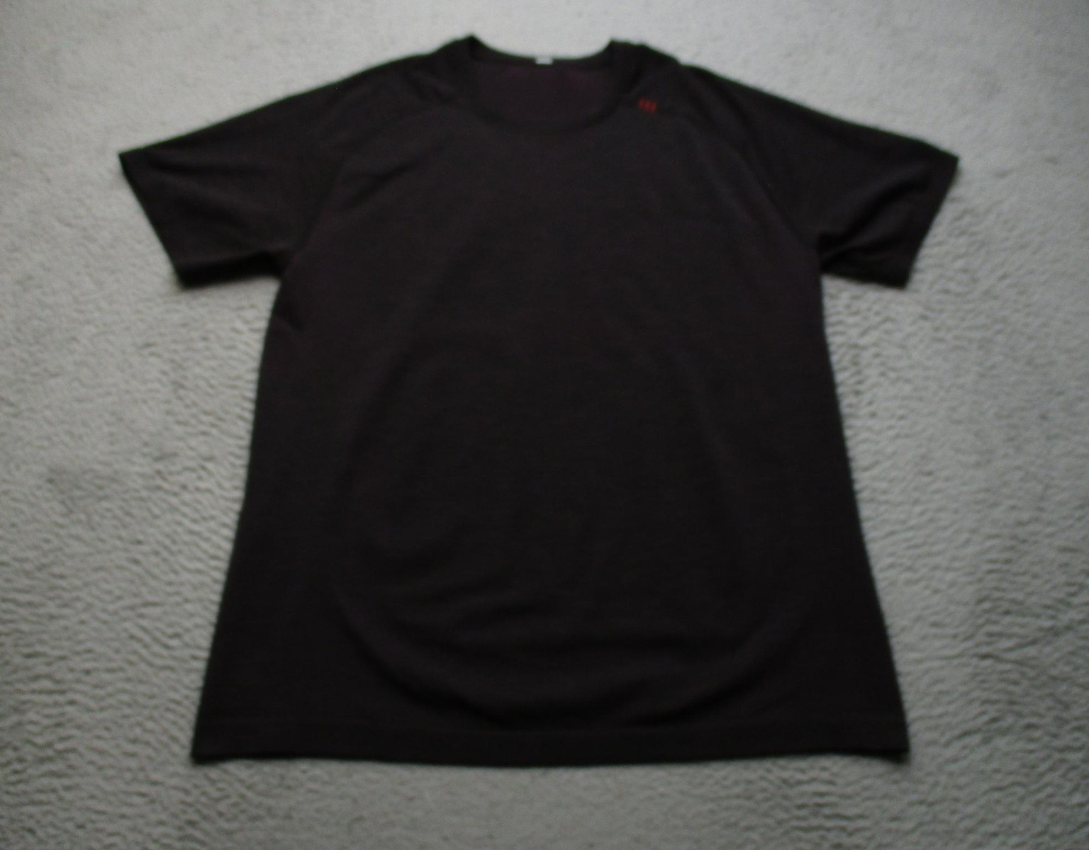 Lululemon Shirt Mens XL Purple Short Sleeve Raglan Athletic Running Tee