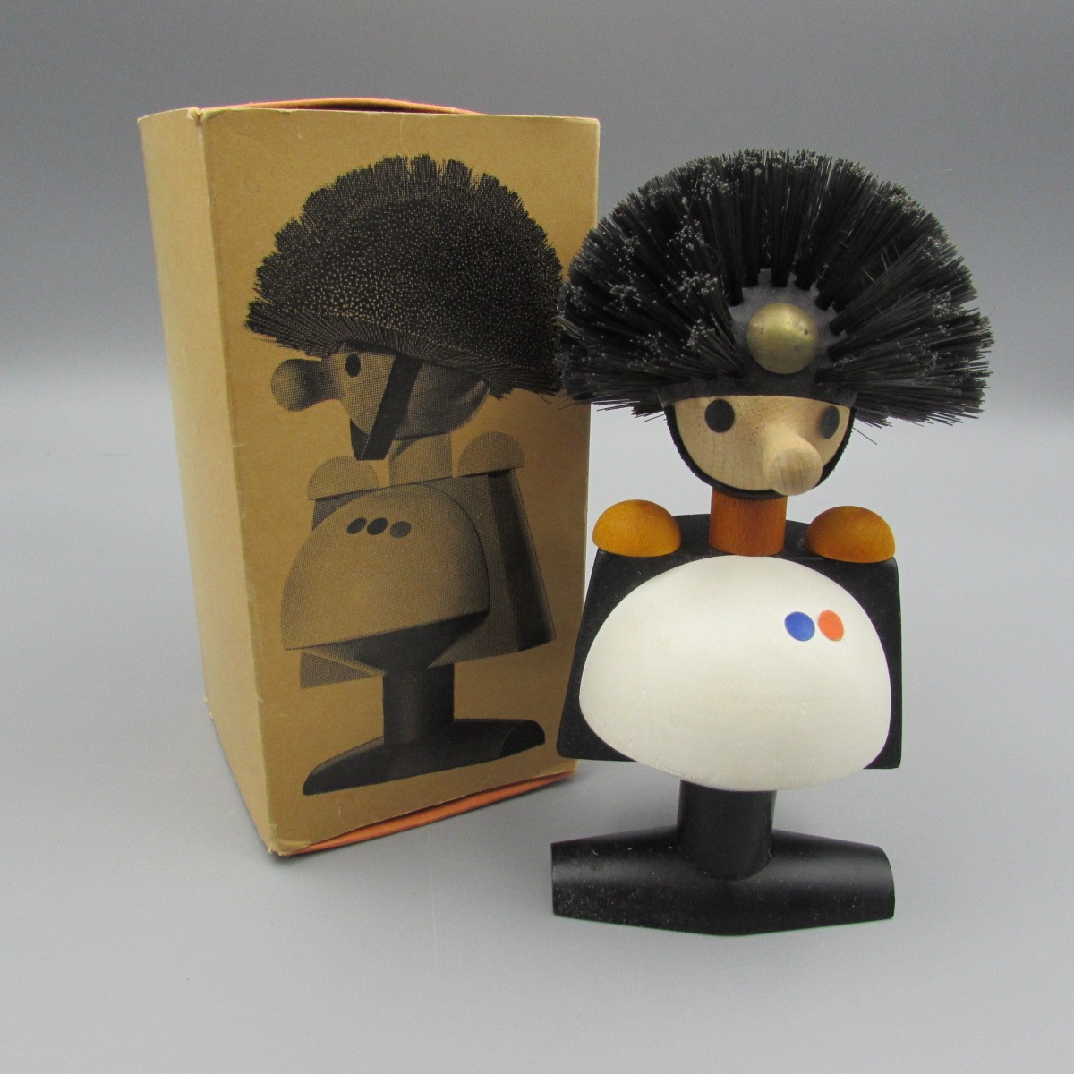 Vintage MCM Laurids Lonborg Royal Guard Soldier Clothes Brush - In Box Vintage MCM Laurids Lonborg Royal Guard Soldier Clothes Brush - In Box