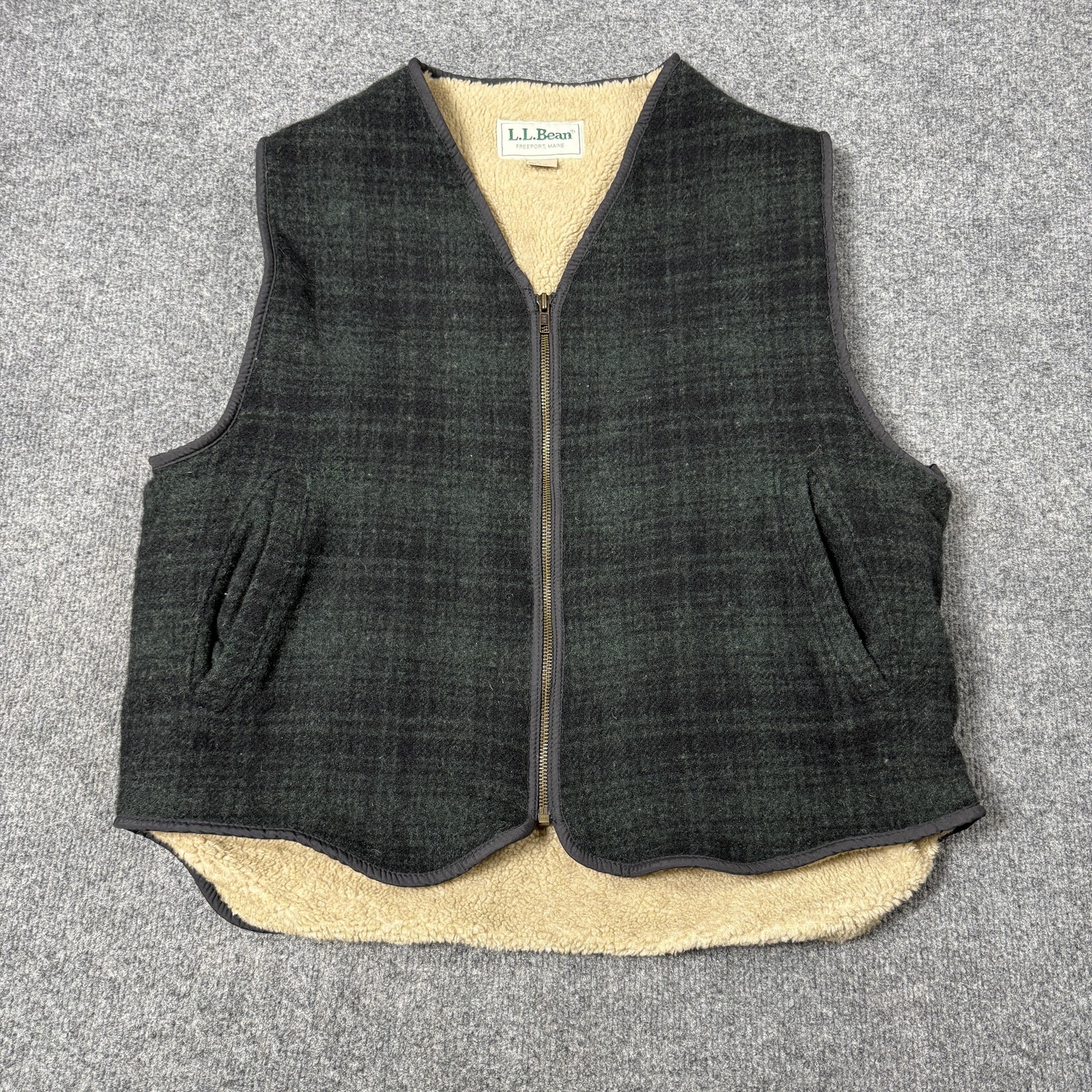 Vintage L.L. Bean Vest Mens Large Green Wool Plaid Sherpa Fleece Lined USA Made