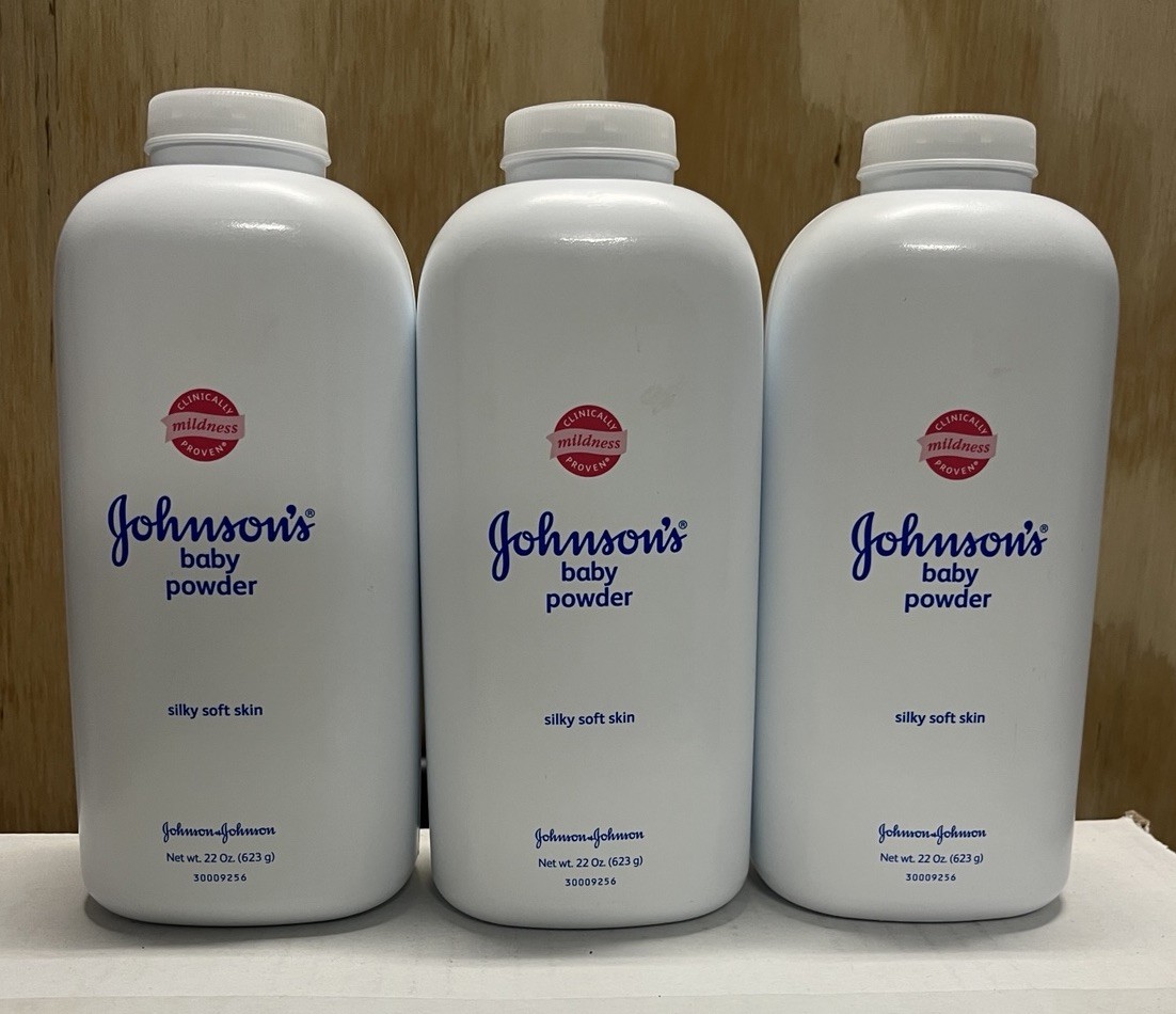 3Vintage Johnsons Baby Powder 22 oz Silky Soft Skin Original Talc Formula 3Vintage Johnsons Baby Powder 22 oz Silky Soft Skin Original Talc Formula