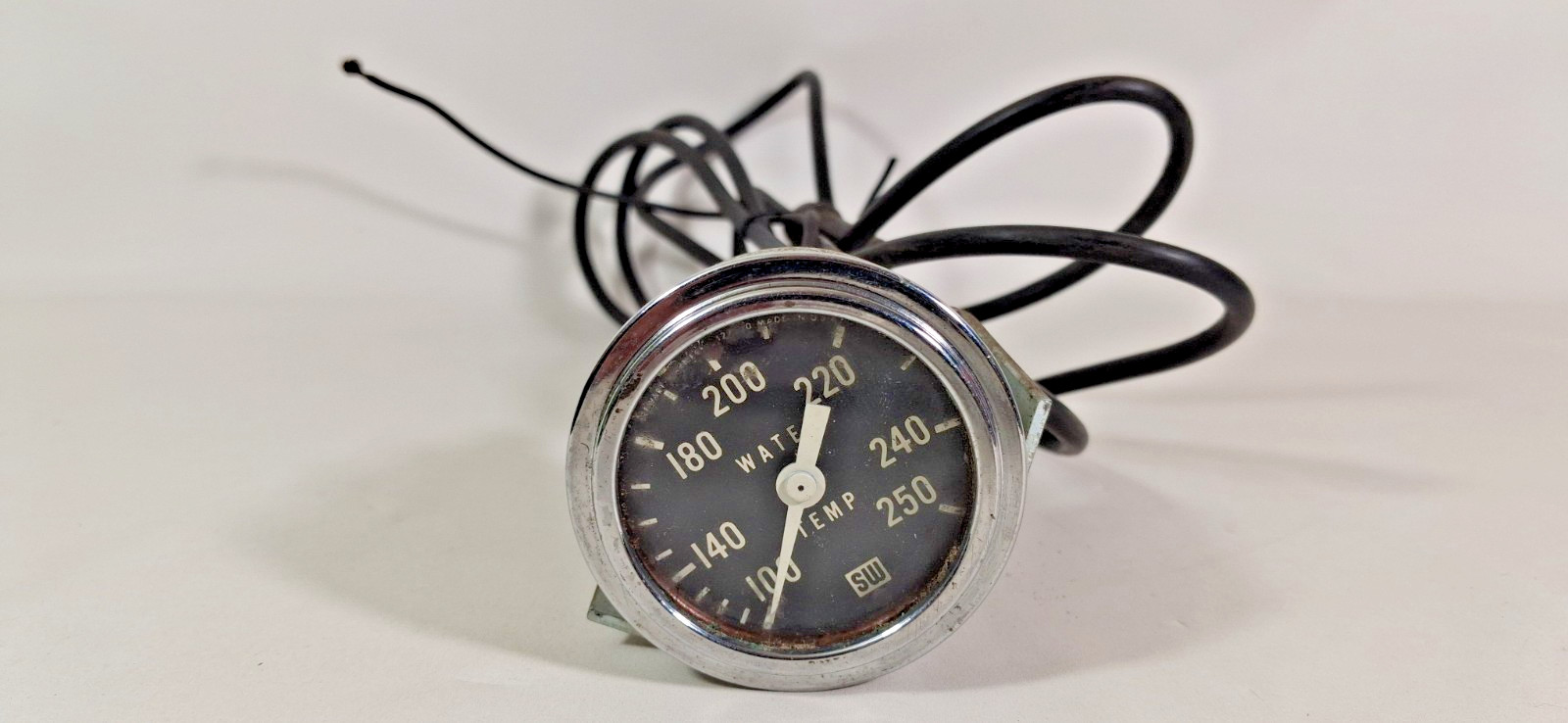 Vintage 1960s Stewart Warner 100 - 250 Degree Mechanical Water Temp 2-1/16 Vintage 1960s Stewart Warner 100 - 250 Degree Mechanical Water Temp 2-1/16