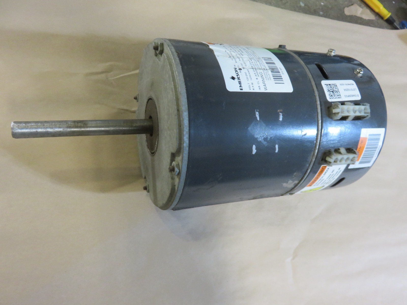 Trane Blower Motor Part# D154829P03 Emerson 3/4 HP # M055PWCPH-0229 Trane Blower Motor Part# D154829P03 Emerson 3/4 HP # M055PWCPH-0229
