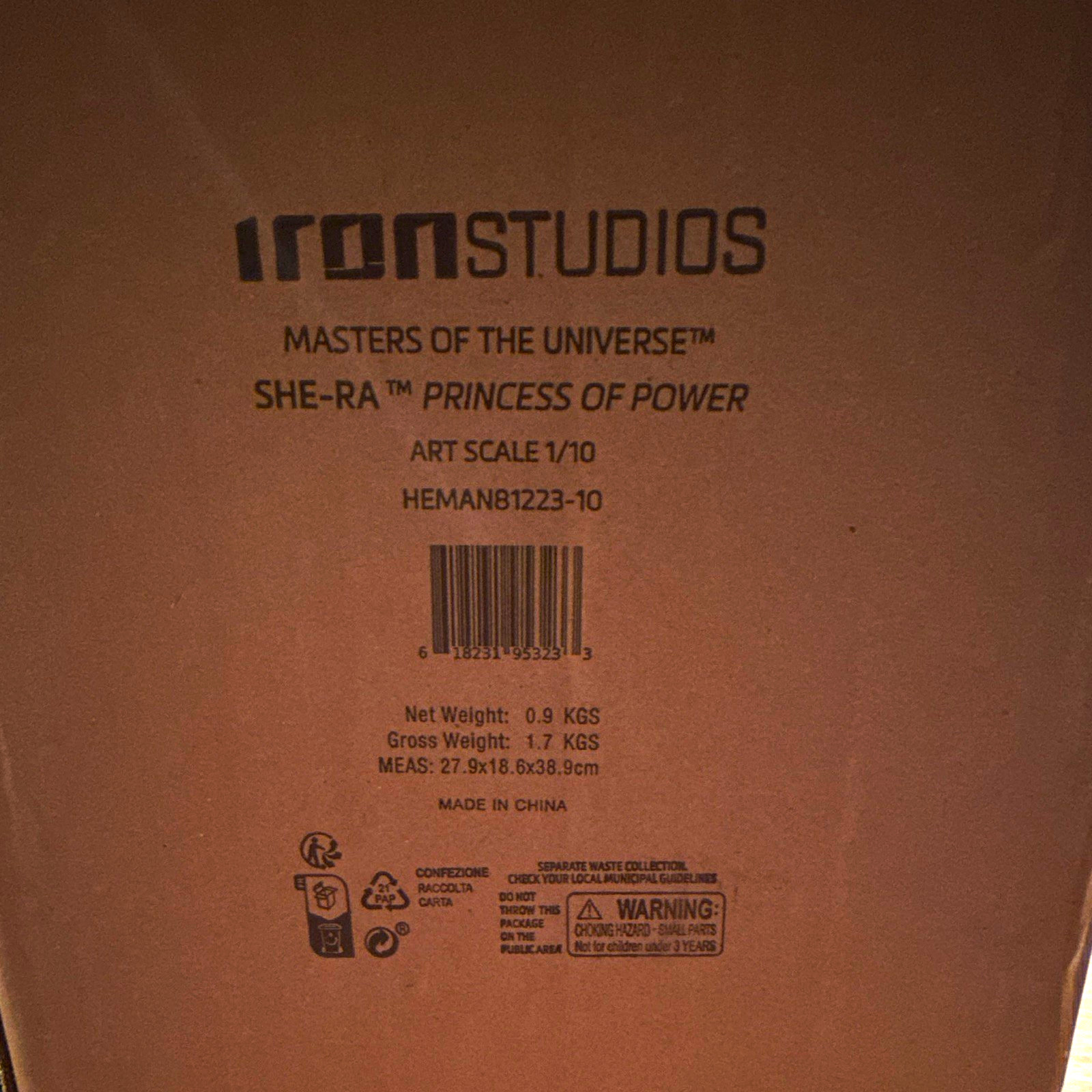 Iron Studios Masters of the Universe She-Ra Princess of Power 1/10 Figurine Iron Studios Masters of the Universe She-Ra Princess of Power 1/10 Figurine