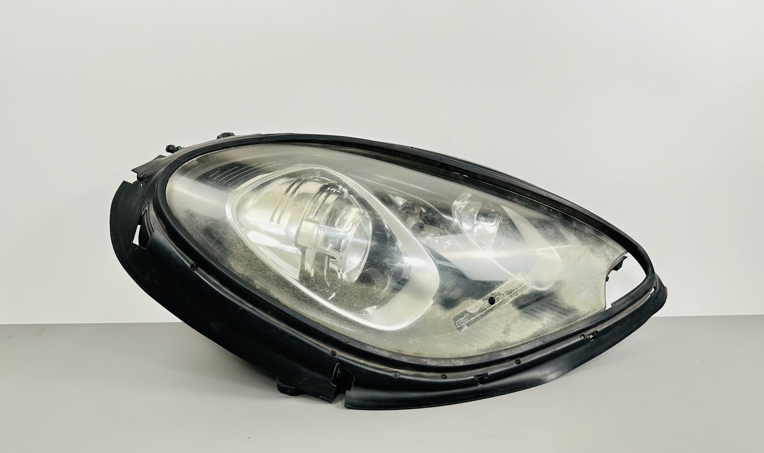 All Tabs 2015-2018 Porsche Macan Right Passenger Xenon HID PDLS Headlight OEM