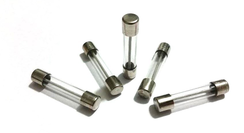 LOT OF 5 LITTELFUSE 3/8A 313 250V FUSES SLOW BLOW LOT OF 5 LITTELFUSE 3/8A 313 250V FUSES SLOW BLOW