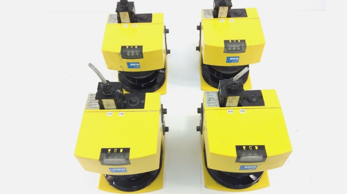 DEFECTIVE MINT CONDITION SICK LASER SCANNER type PLS101112 IP65 24V 30W  G3D