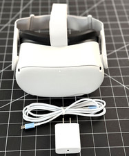 Excellent Working 256GB Meta Oculus Quest 2 Headset Only Plug @ Play replacement picture