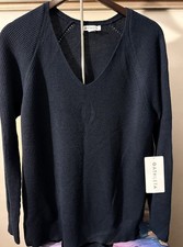 Athleta Navy V-Neck Sweater Womens Medium New with Tags Merino Wool Blend Cozy picture