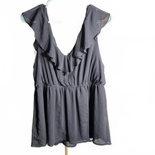 2X Torrid black ruffle sleeveless shirt picture