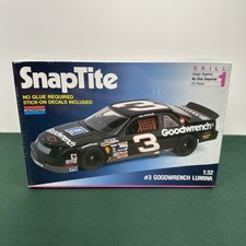 SnapTite #3 Dale Earnhardt Goodwrench Lumina 1:32 Scale Model Kit Brand New picture