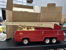 Vintage 70s Tonka Fire Truck W/ WORKING EXTENSION LADDER Aerial Made In USA VTG picture