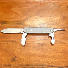 Victorinox Pioneer Alox Silver old cross picture